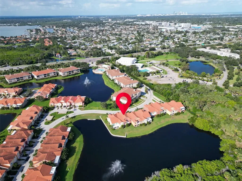 11 Franklin Court S St Petersburg FL 33711