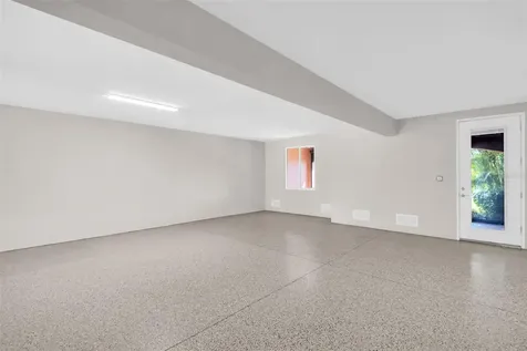 11 Franklin Court S St Petersburg FL 33711