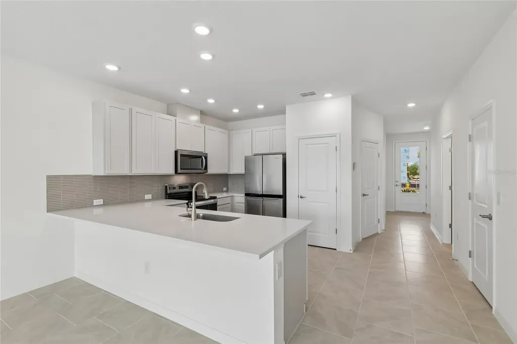 6406 Jensen View Avenue Apollo Beach FL 33572