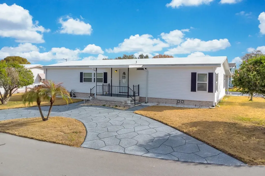 1631 Foxway Drive Lakeland FL 33810