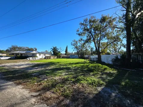 9705 N 19th Street N Tampa FL 33612