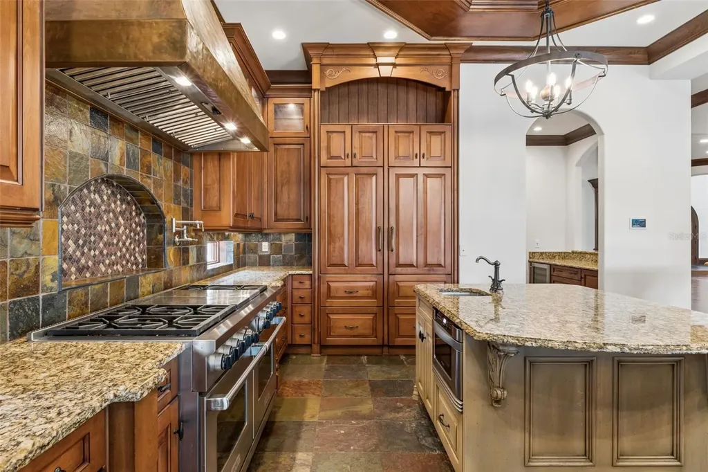 16332 Pendio Drive Bella Collina FL 34756