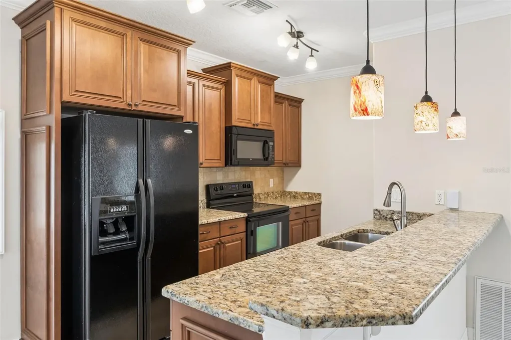 16332 Pendio Drive Bella Collina FL 34756