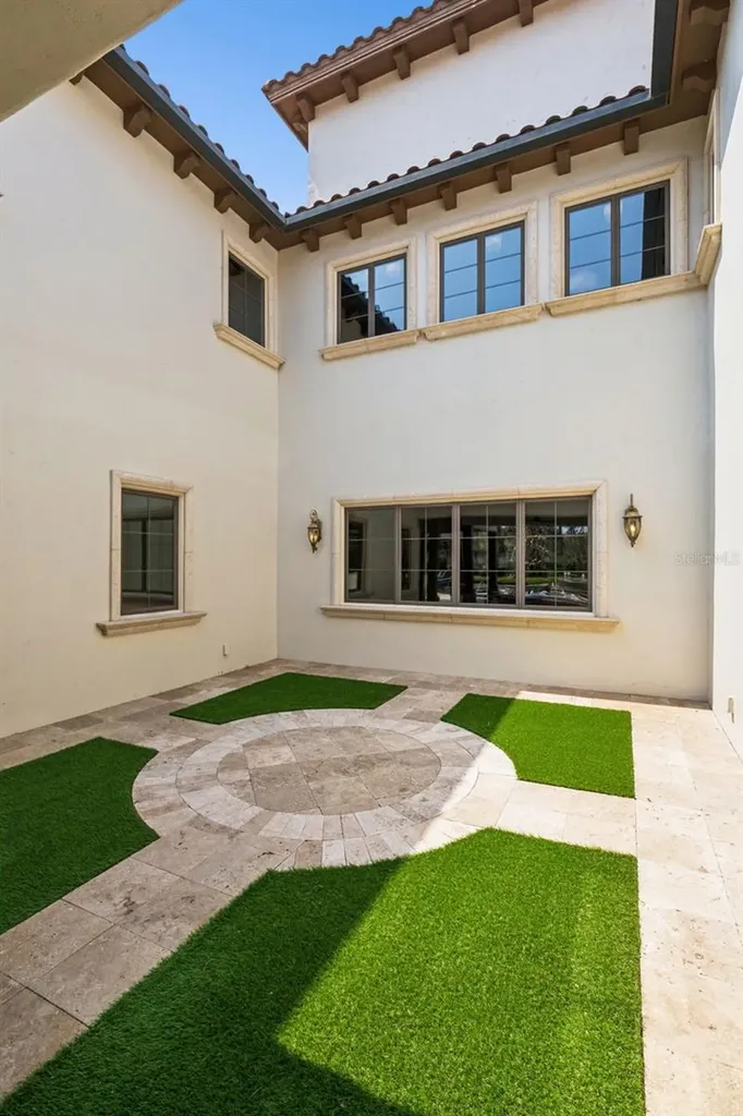 16332 Pendio Drive Bella Collina FL 34756