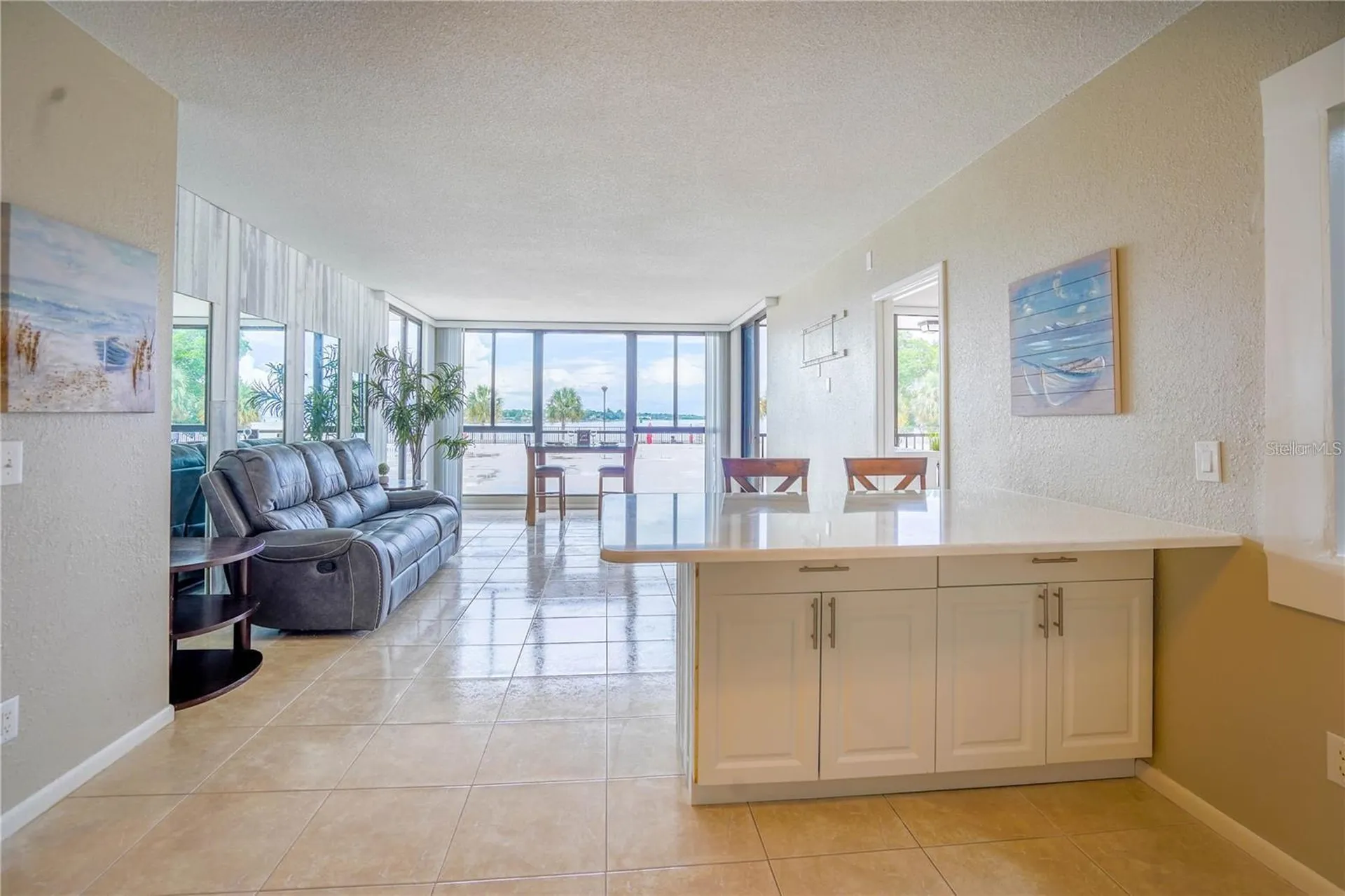 7100 Sunshine Skyway Lane S St Petersburg FL 33711