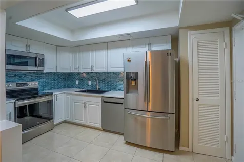 7100 Sunshine Skyway Lane S St Petersburg FL 33711