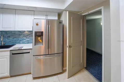 7100 Sunshine Skyway Lane S St Petersburg FL 33711