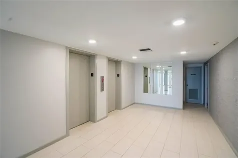 7100 Sunshine Skyway Lane S St Petersburg FL 33711