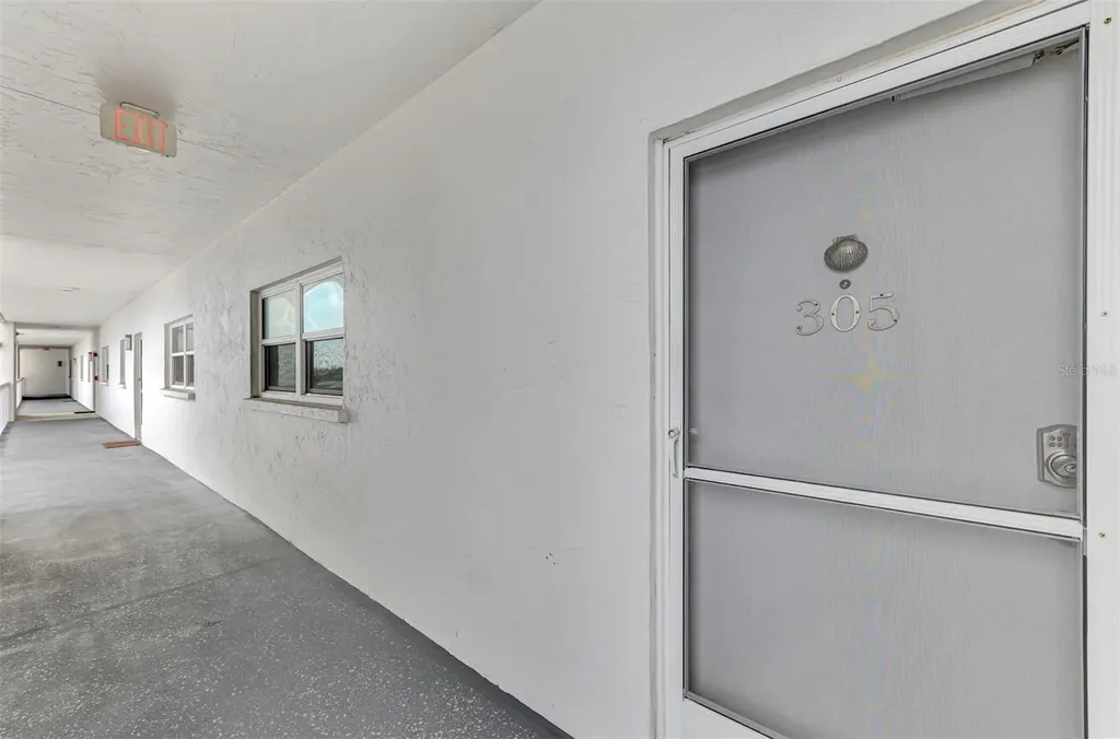 333 The Esplanade N Venice FL 34285