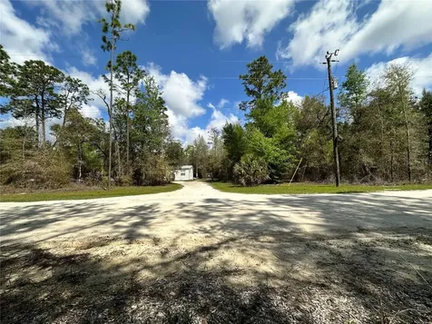 10350 NE 74th Place Bronson FL 32621