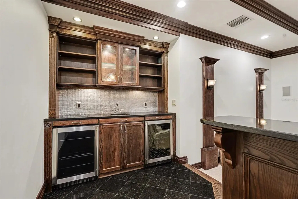 840 3rd Avenue S Tierra Verde FL 33715