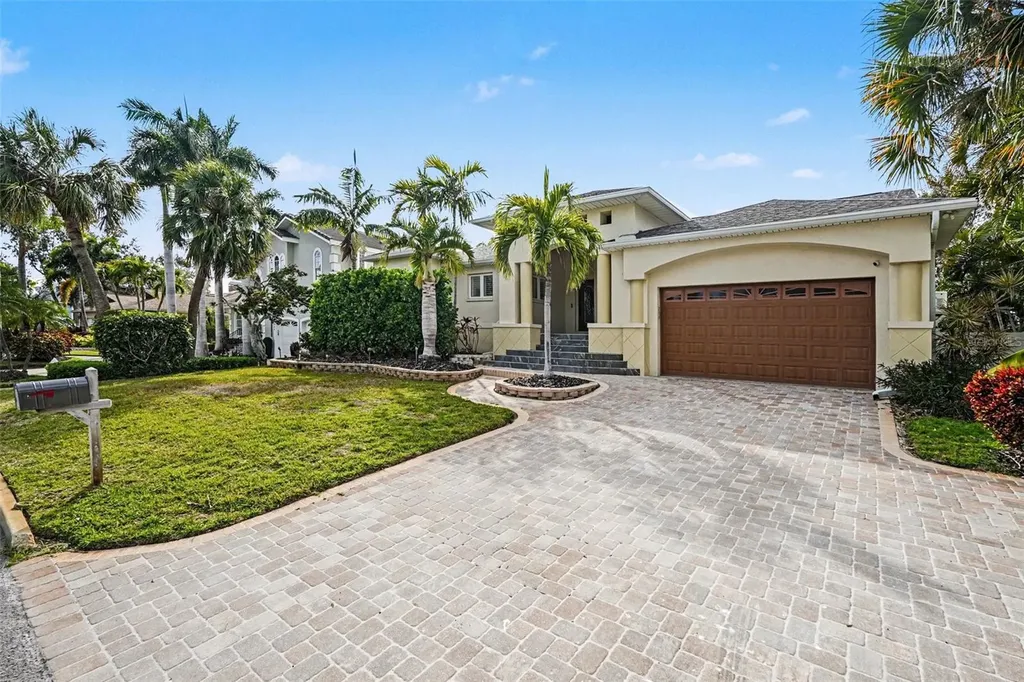840 3rd Avenue S Tierra Verde FL 33715