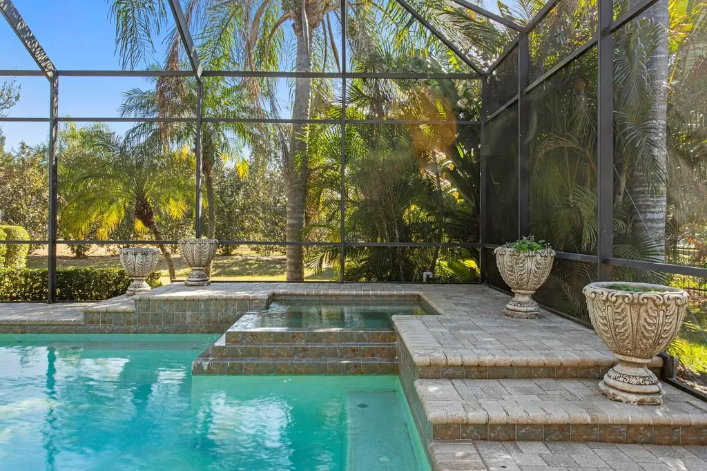 9916 Menander Wood Court Odessa FL 33556