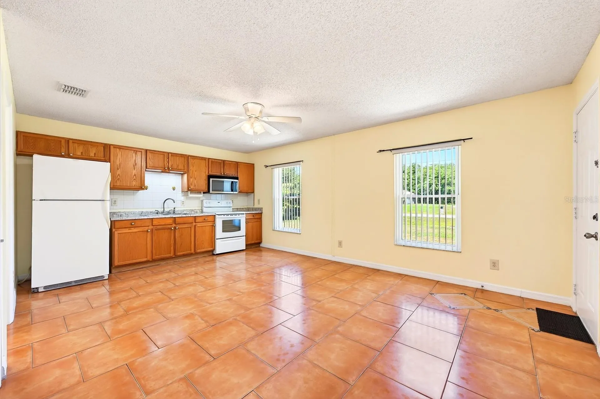 2540 Winners Circle Kissimmee FL 34744