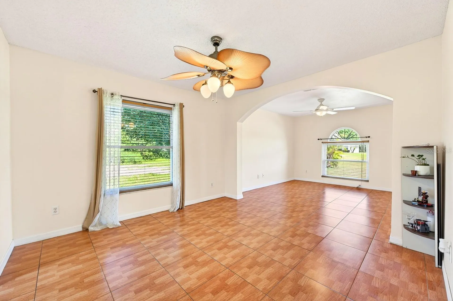 2540 Winners Circle Kissimmee FL 34744