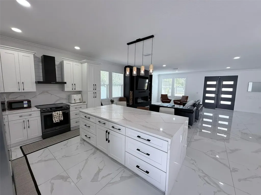 7403 Edgemere Road Tampa FL 33625