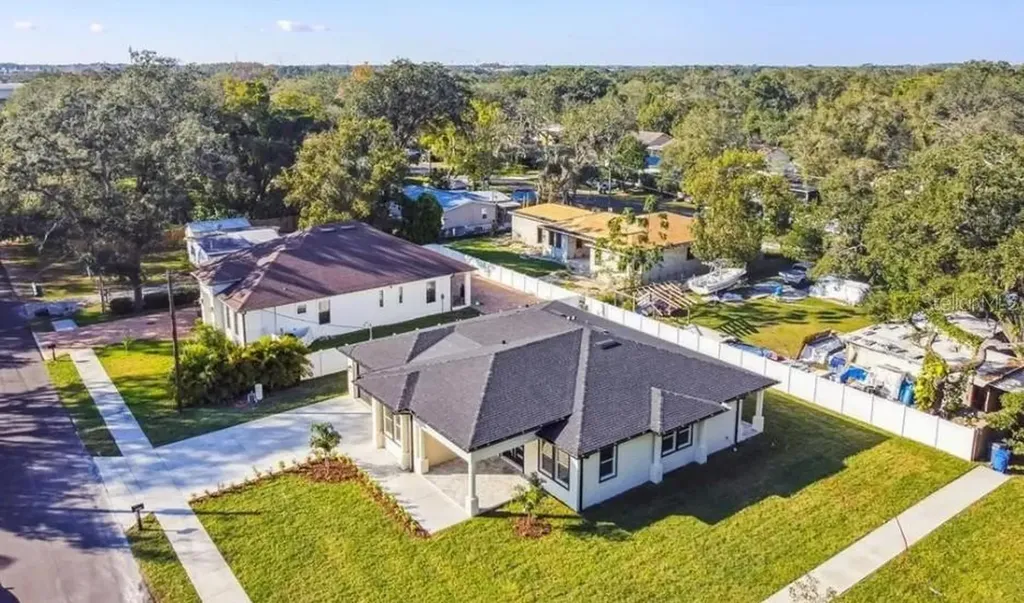 7403 Edgemere Road Tampa FL 33625