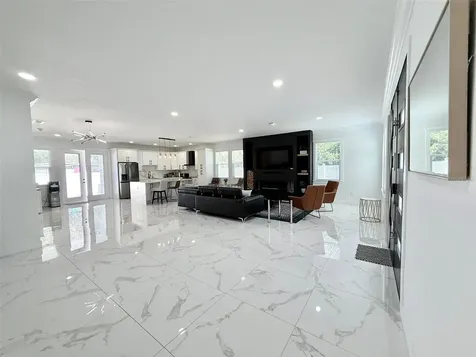 7403 Edgemere Road Tampa FL 33625