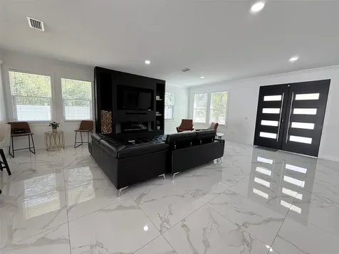 7403 Edgemere Road Tampa FL 33625