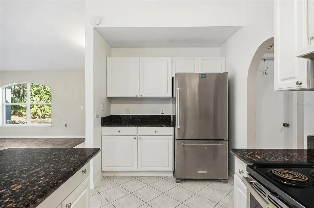 610 N Summit Avenue Lake Helen FL 32744