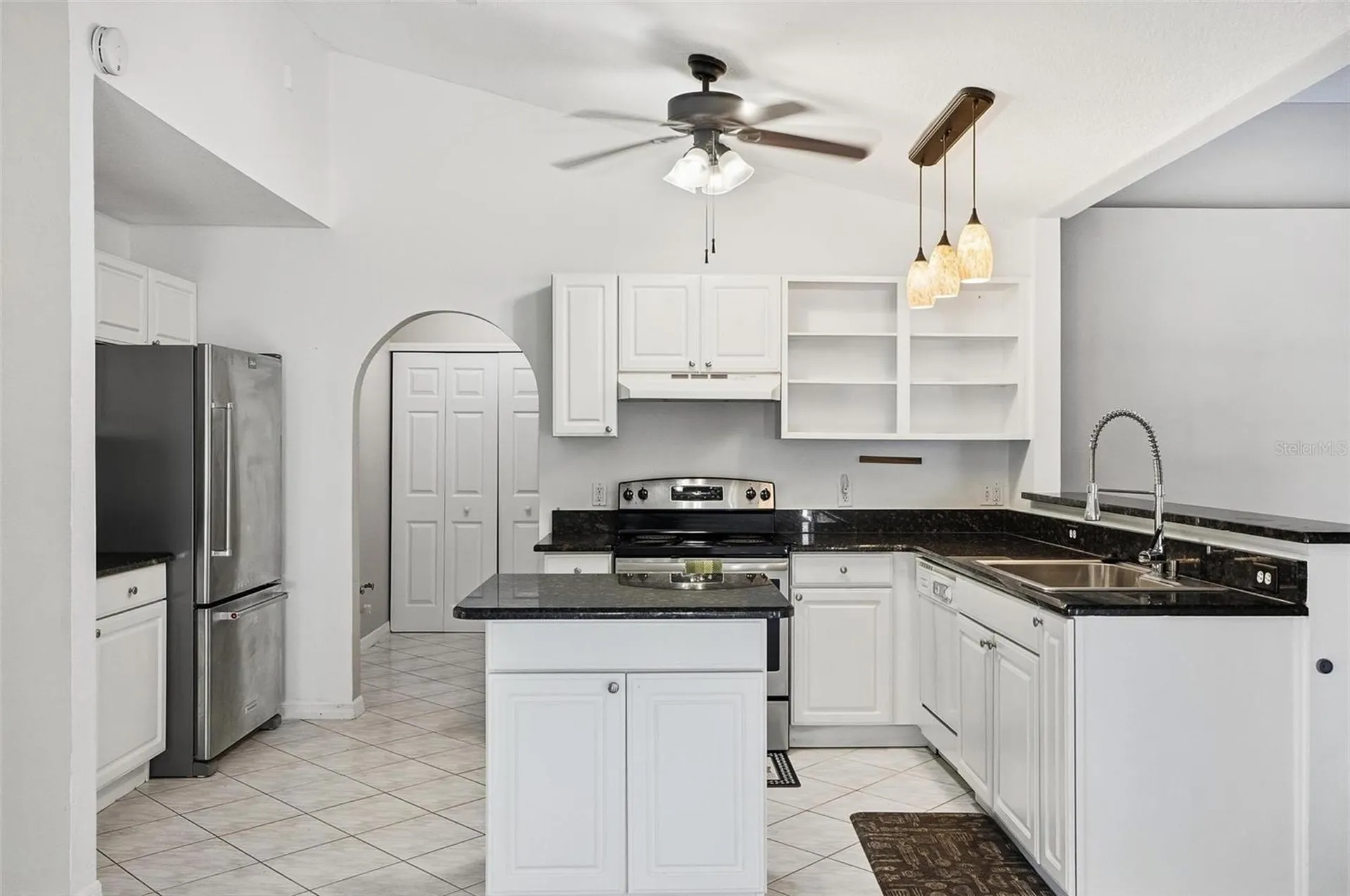 610 N Summit Avenue Lake Helen FL 32744