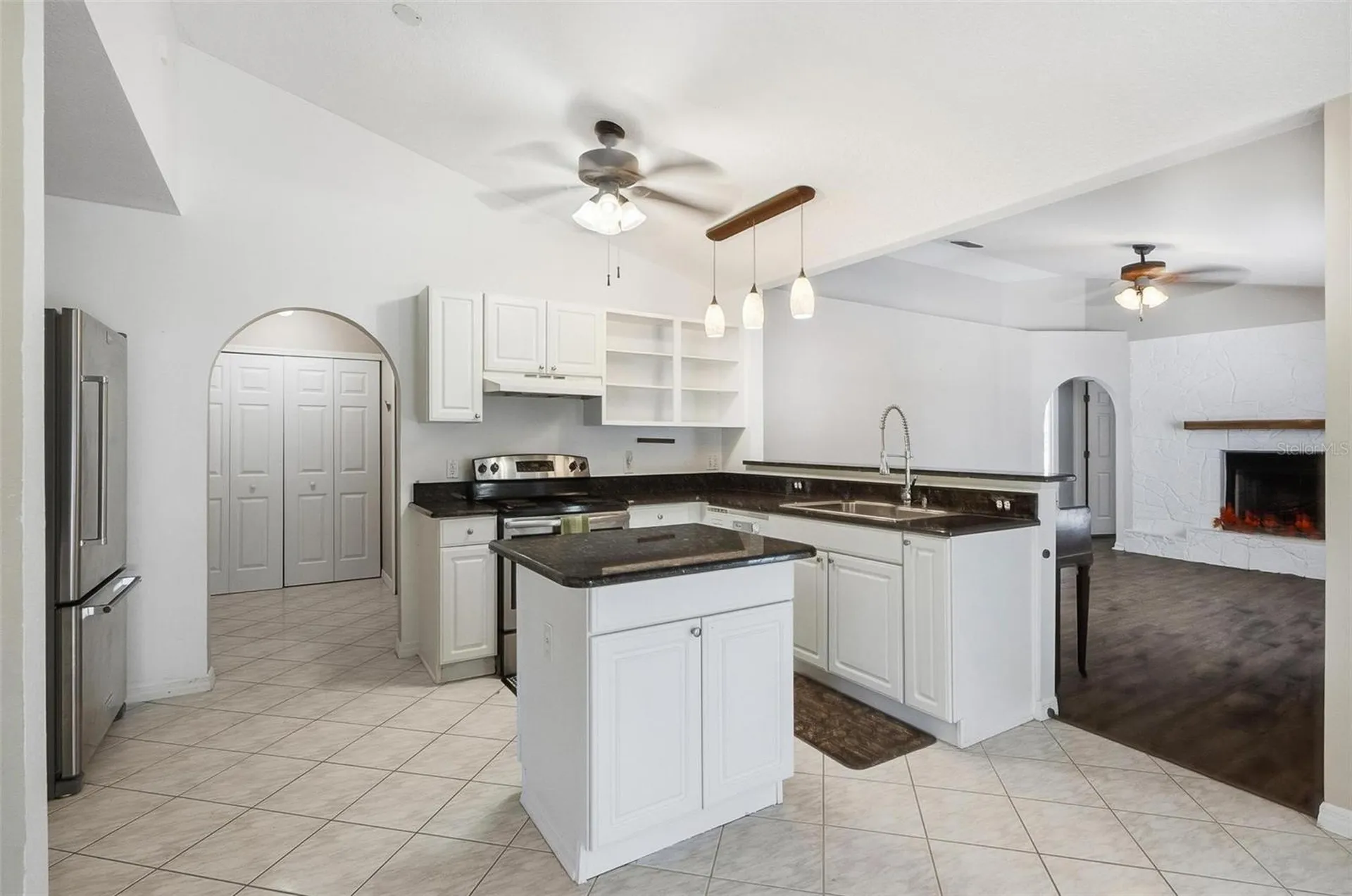 610 N Summit Avenue Lake Helen FL 32744
