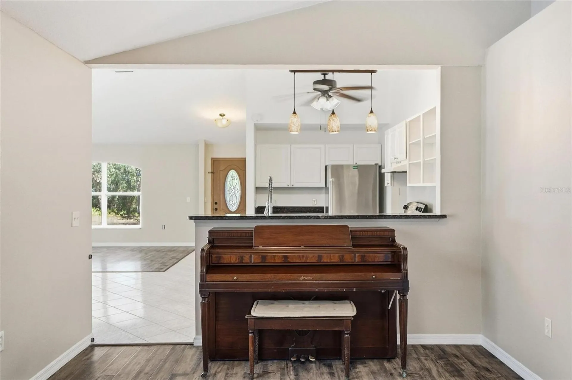 610 N Summit Avenue Lake Helen FL 32744