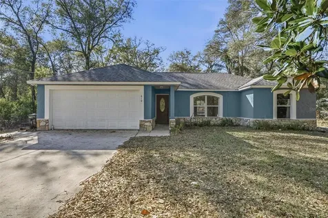 610 N Summit Avenue Lake Helen FL 32744