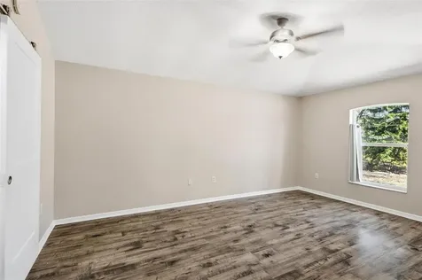 610 N Summit Avenue Lake Helen FL 32744