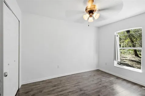 610 N Summit Avenue Lake Helen FL 32744