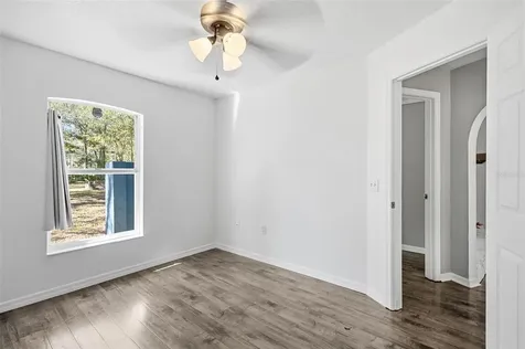 610 N Summit Avenue Lake Helen FL 32744