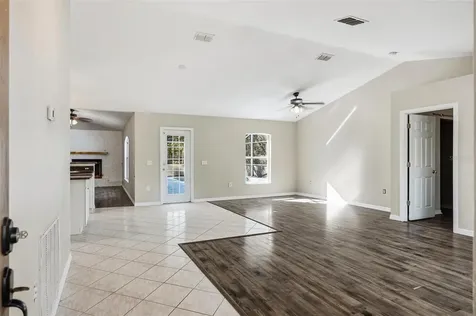 610 N Summit Avenue Lake Helen FL 32744