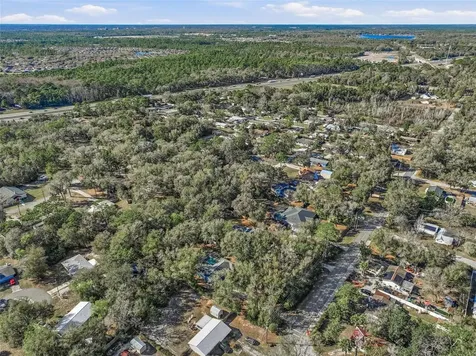 610 N Summit Avenue Lake Helen FL 32744
