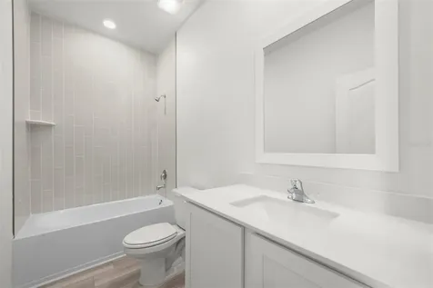 13315 Tula Loop Astatula FL 34705