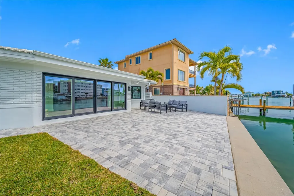370 59th Avenue St Pete Beach FL 33706