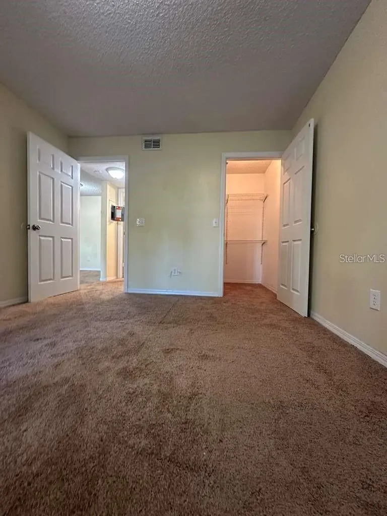 4540 Commander Drive Orlando FL 32822