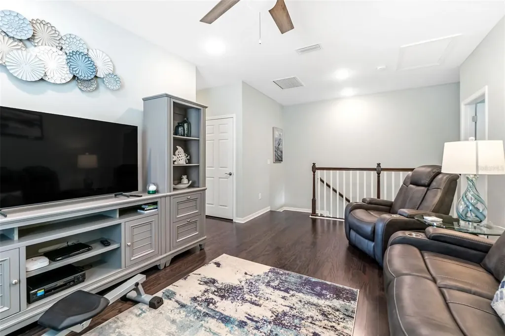 3044 Via Sienna Circle Sarasota FL 34243