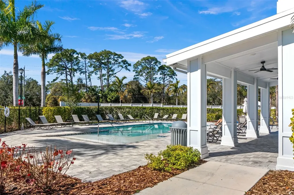 3044 Via Sienna Circle Sarasota FL 34243