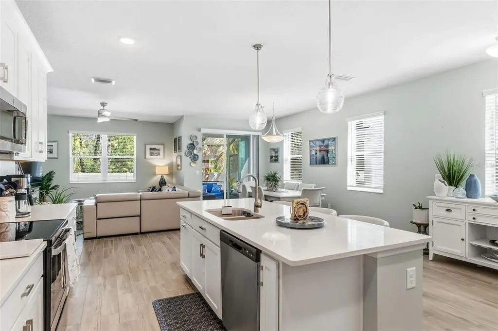 3044 Via Sienna Circle Sarasota FL 34243