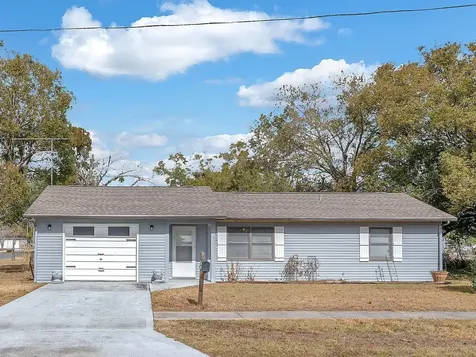 38719 12th Avenue Zephyrhills FL 33542