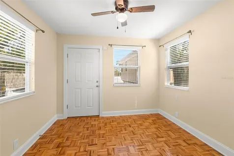 135 17th Avenue N St Petersburg FL 33704