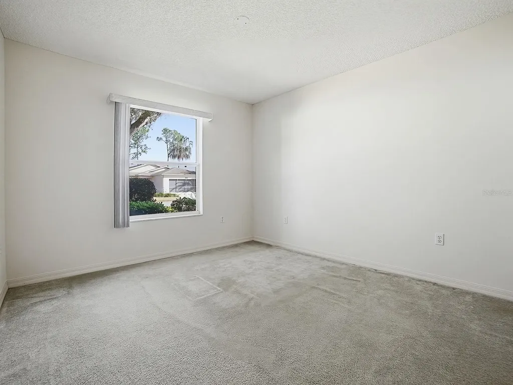 752 Old Oaks Lane Leesburg FL 34748