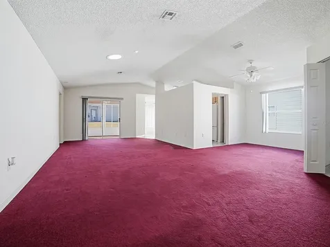 752 Old Oaks Lane Leesburg FL 34748