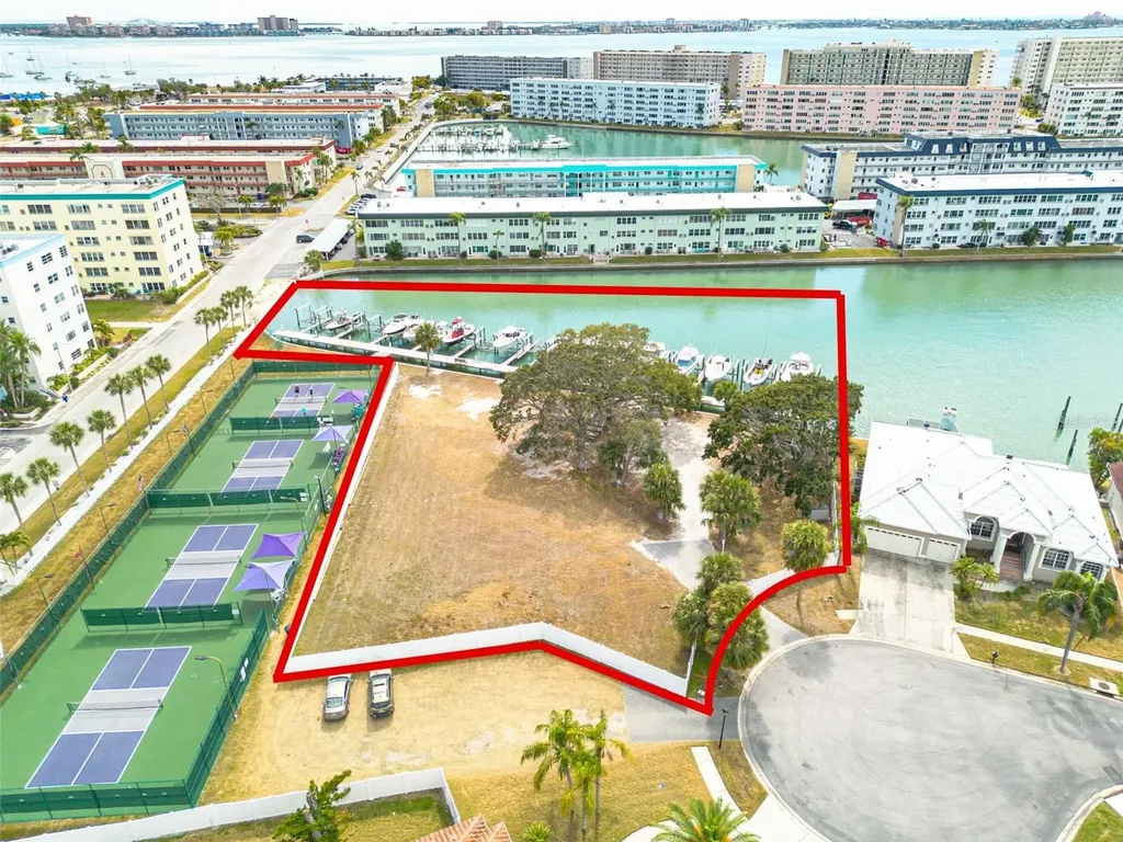 5814 Skimmer Point Boulevard S Gulfport FL 33707