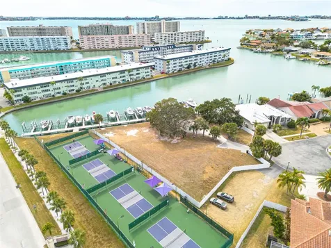 5814 Skimmer Point Boulevard S Gulfport FL 33707