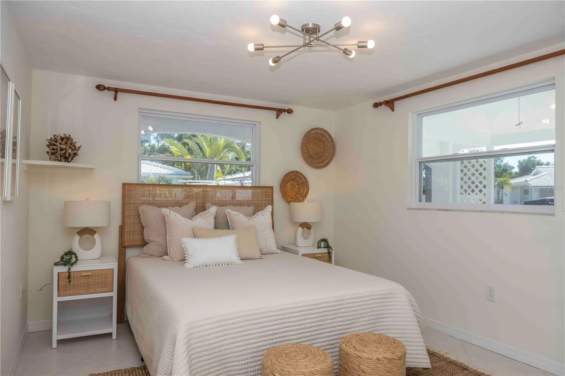 563 Spanish Drive S Longboat Key FL 34228