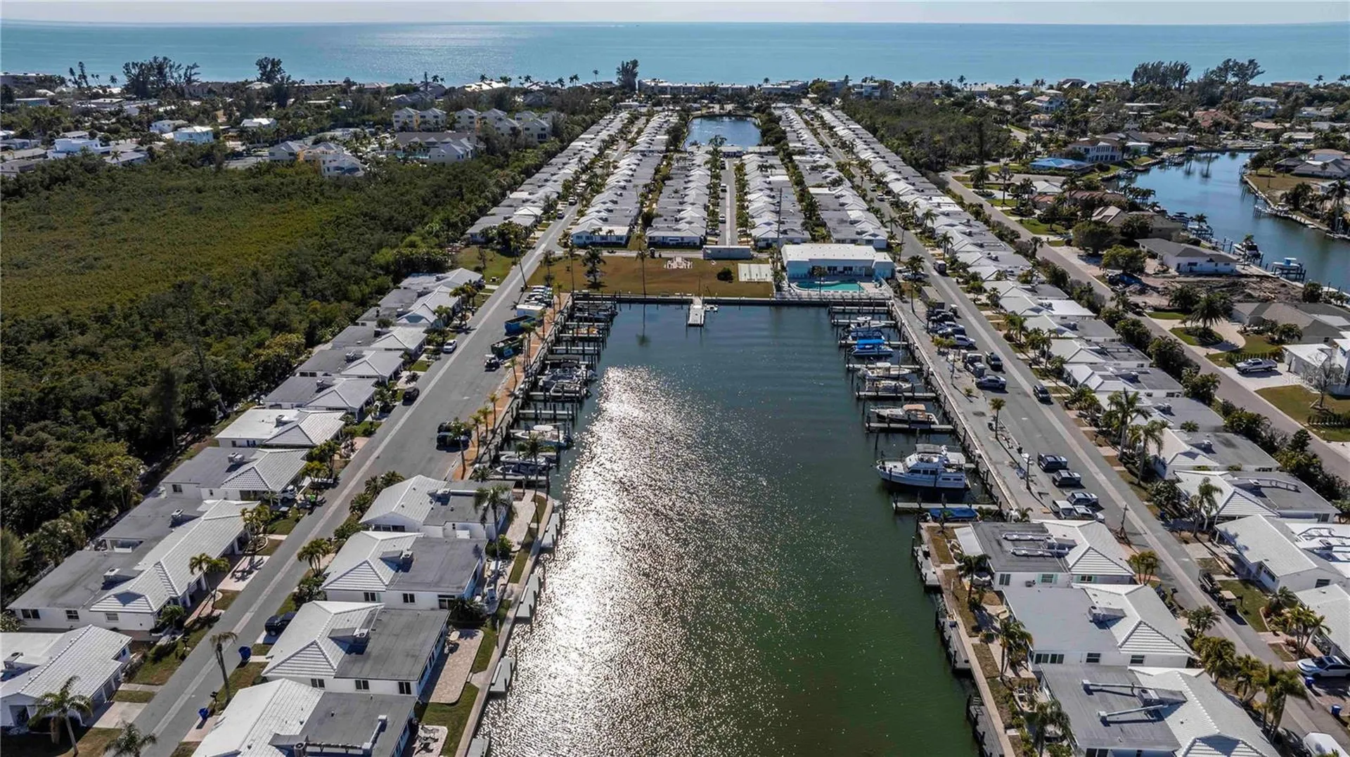 563 Spanish Drive S Longboat Key FL 34228
