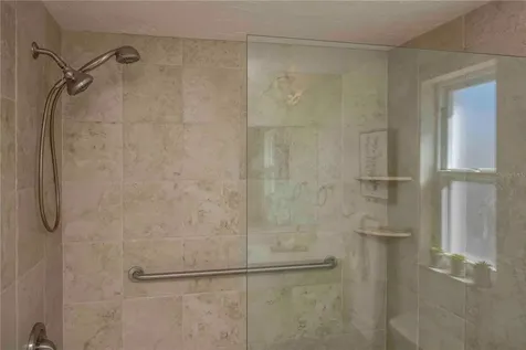 563 Spanish Drive S Longboat Key FL 34228
