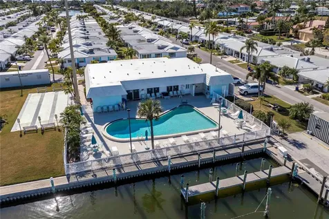 563 Spanish Drive S Longboat Key FL 34228