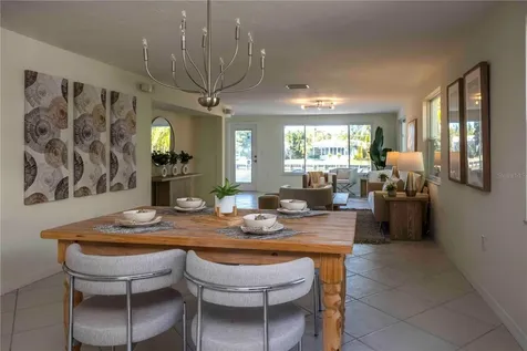 563 Spanish Drive S Longboat Key FL 34228